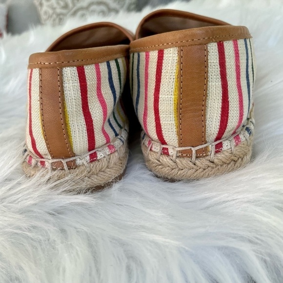 Louise et Cie striped flat espadrilles with gold pineapple - size 7.5 - Picture 8 of 13